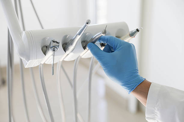 Professional Tooth Extraction technician working in Edneyville, NC